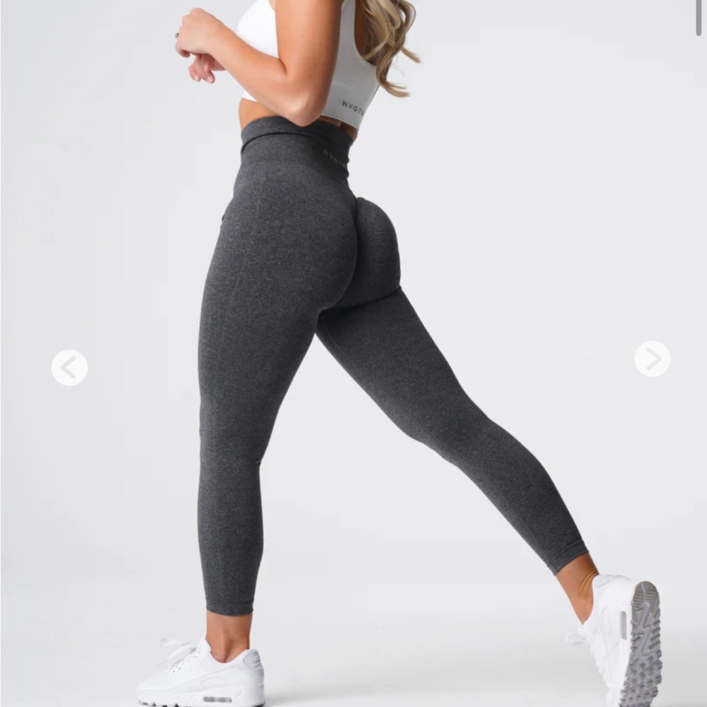 NVGTN Women's High-Waist Seamless Leggings in Charcoal Gray